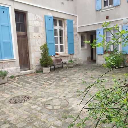 Apartamento Le Gite De La Cathedrale Chartres Exterior foto